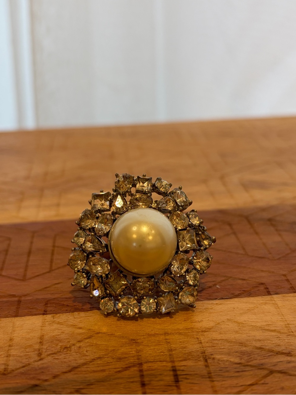 Juicy Couture Gold-Tone Pearl & Crystal Ring